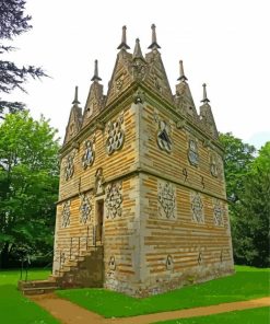 Rushton Triangular Lodge Kettering paint by numbers
